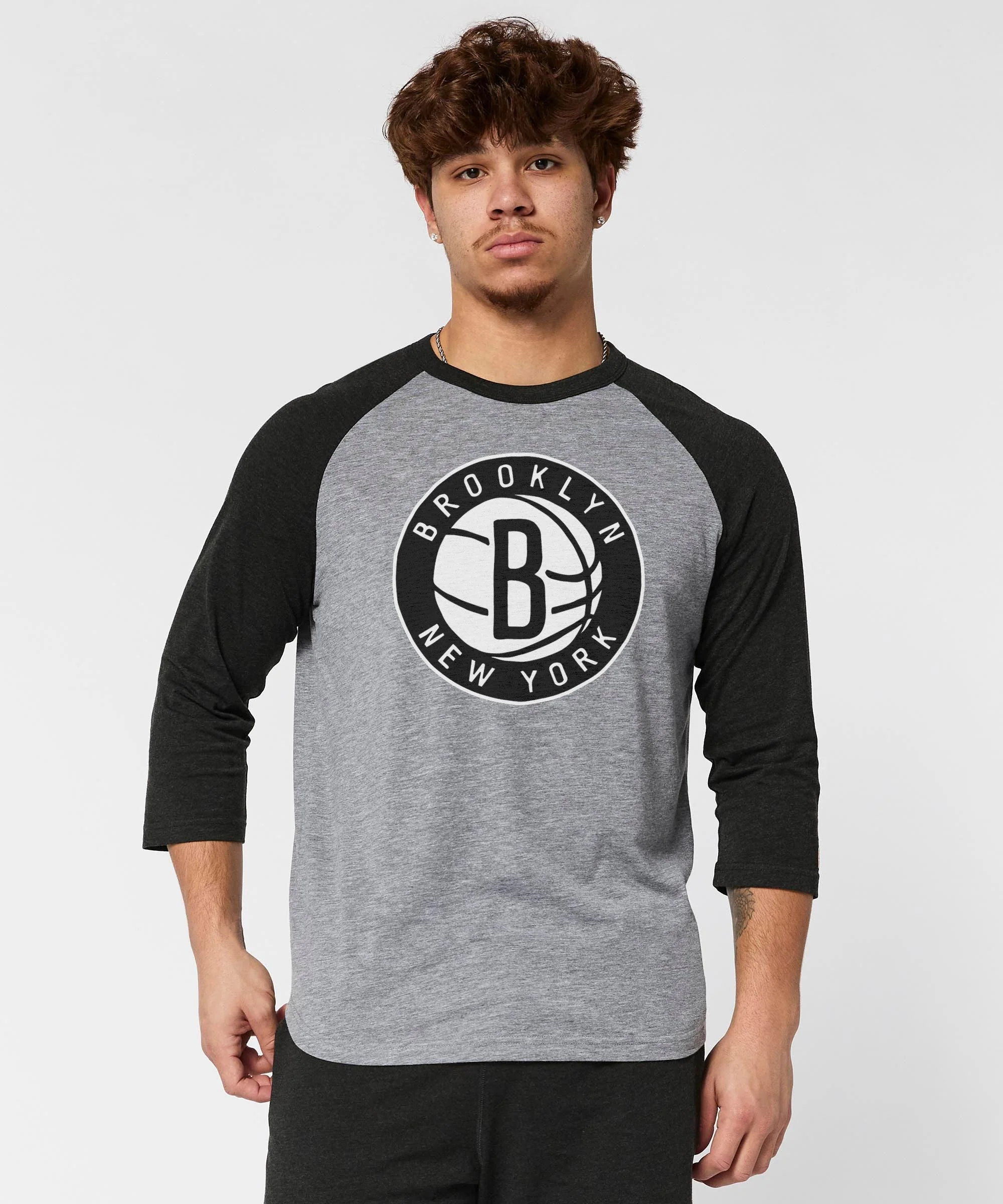 Brooklyn Nets Logo Raglan - Image 3