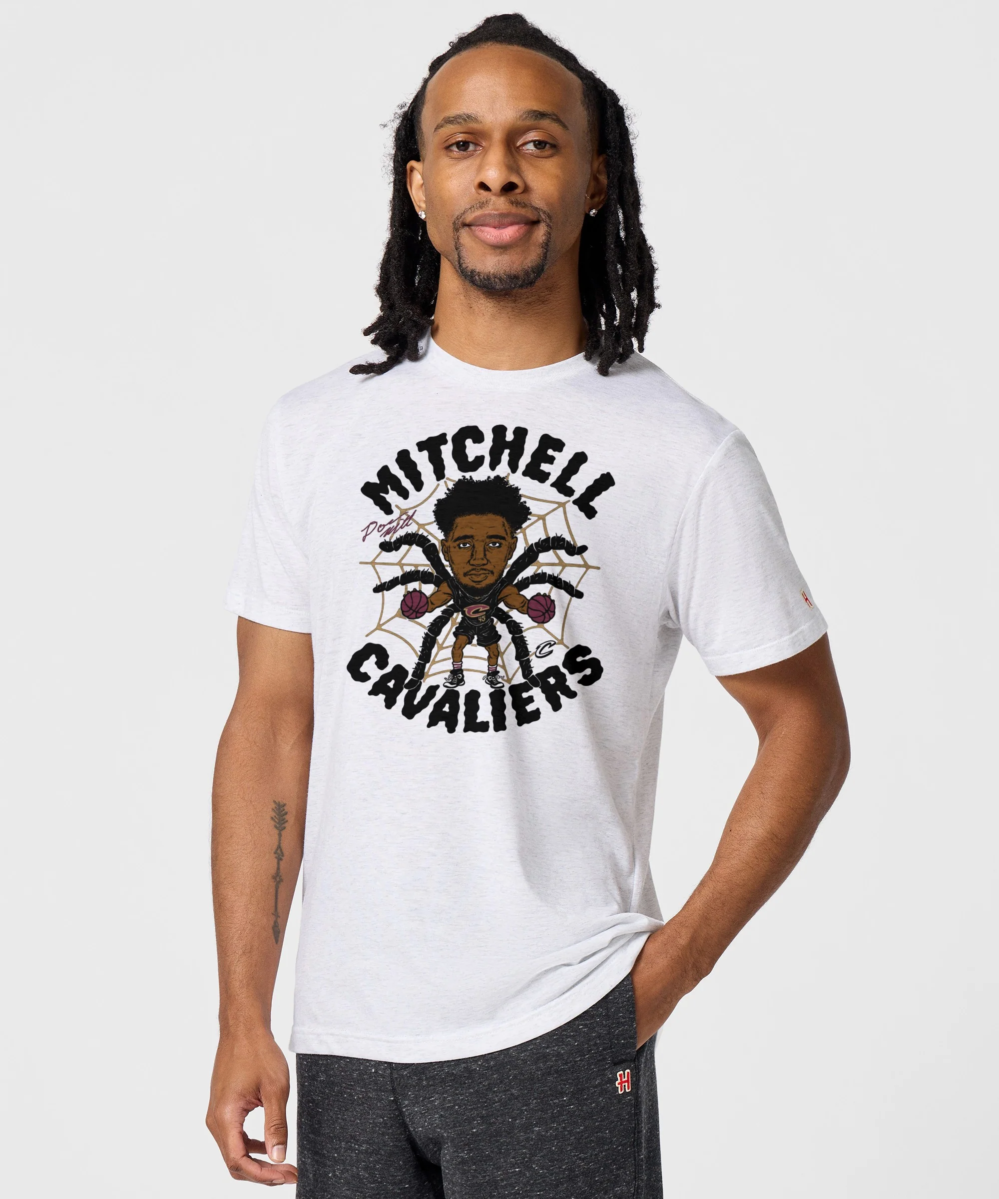 Cavs Donovan Mitchell Spida - Image 3