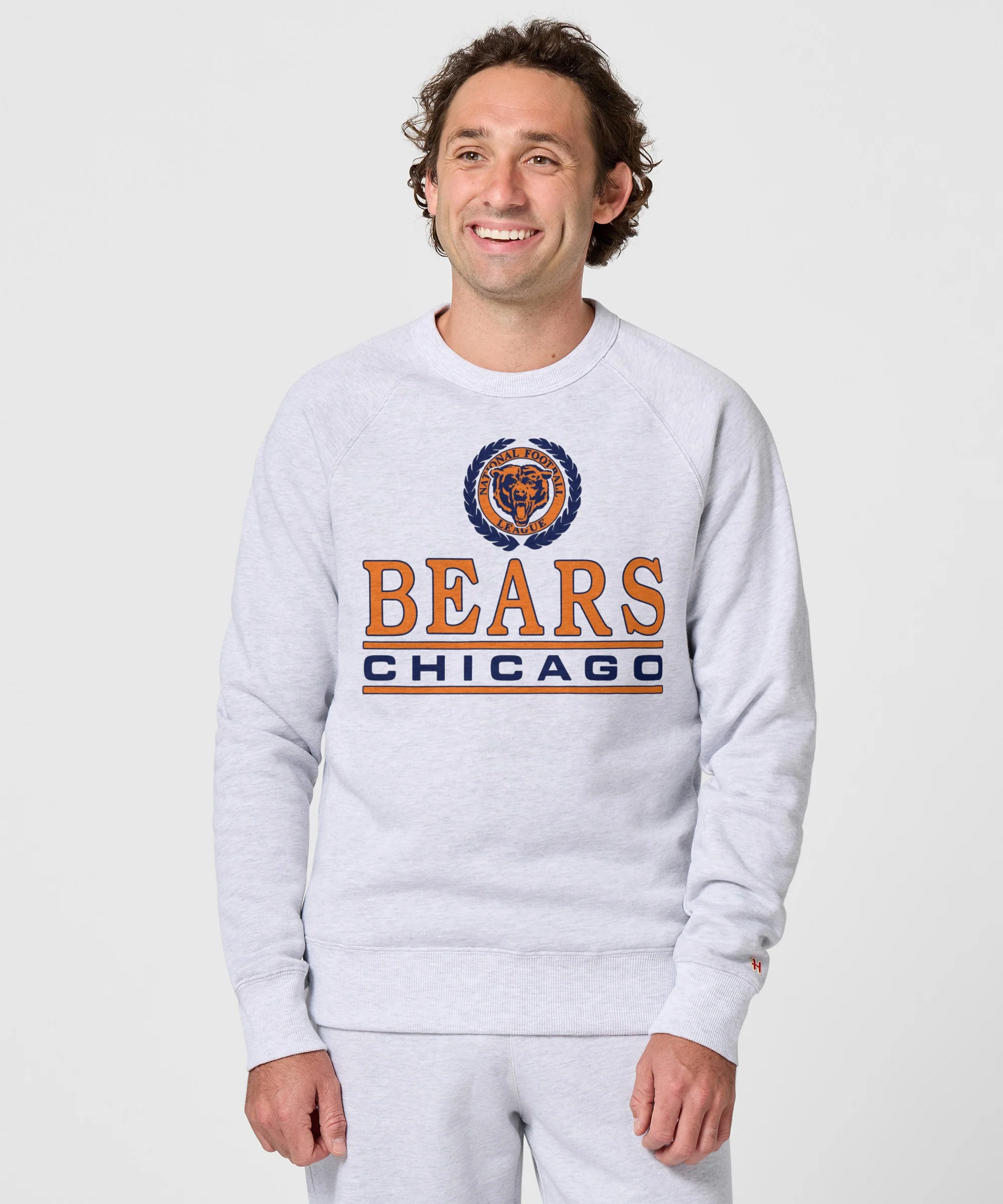 Chicago Bears Crest Crewneck - Image 3