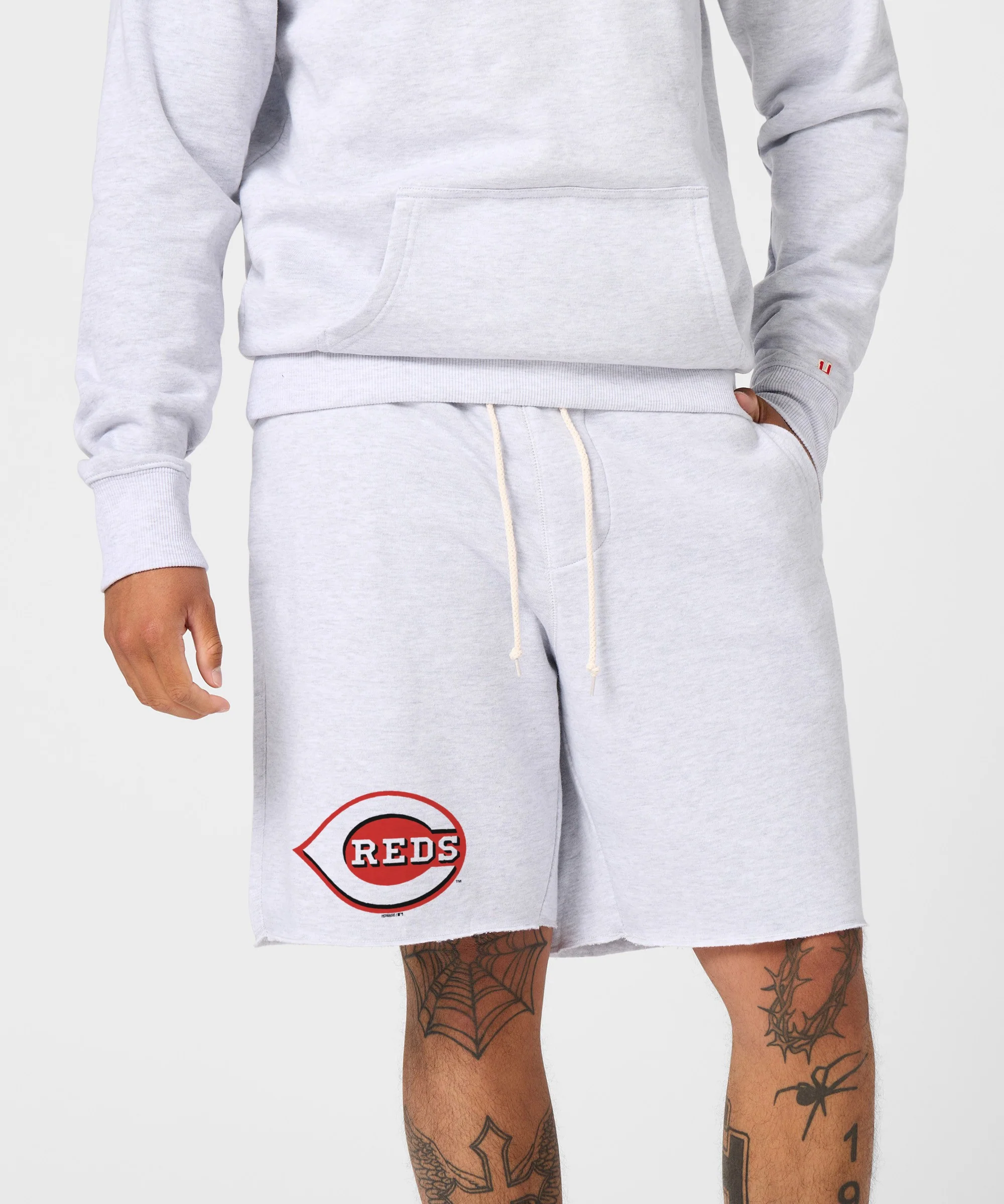 Cincinnati Reds Jersey Logo '13 Sweat Shorts - Image 3