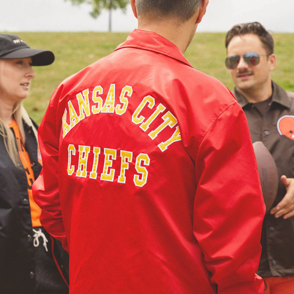 HOMAGE X Starter Chiefs Coach's Jacket - Image 7