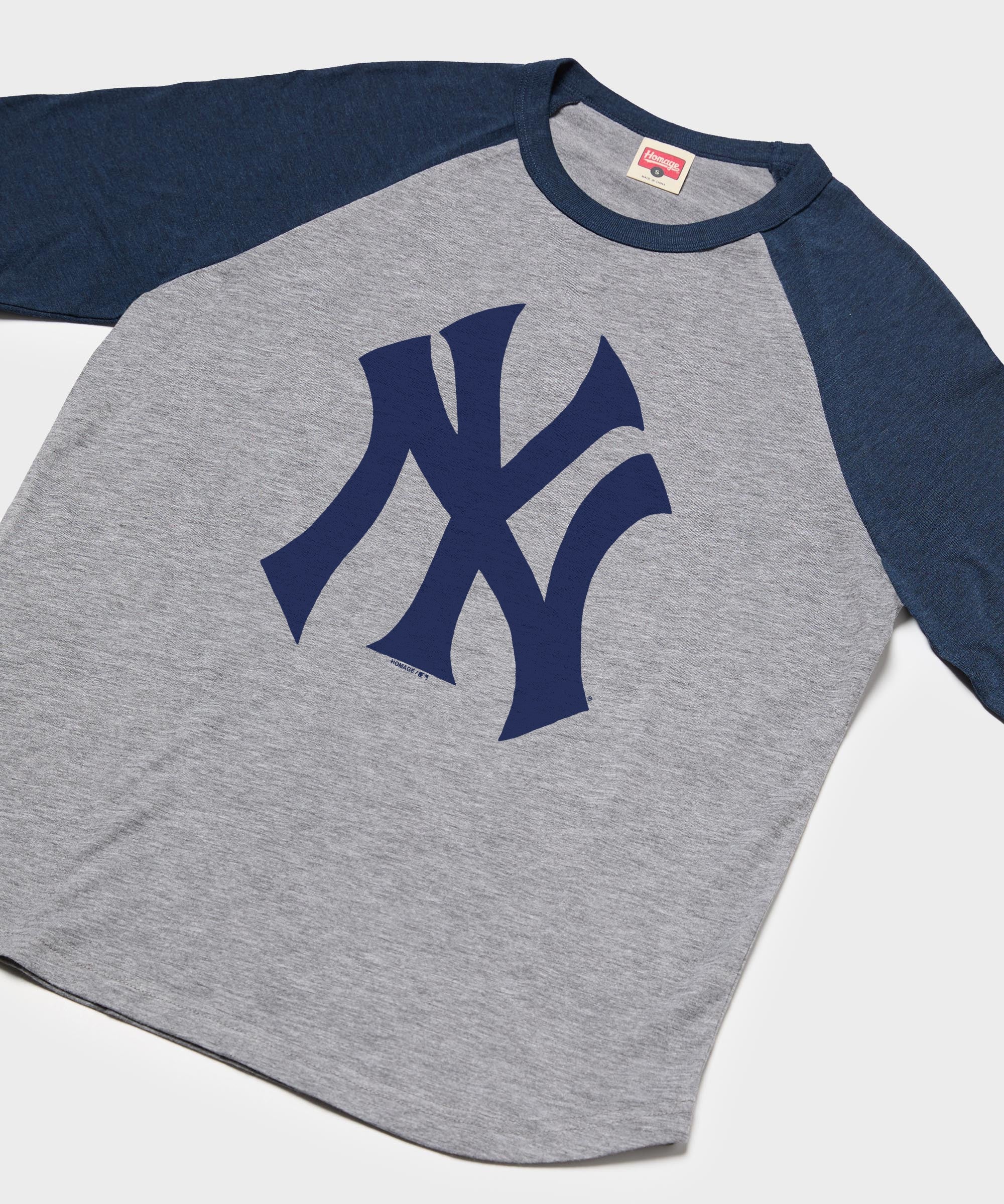 New York Yankees Cap Logo '68 Raglan - Image 2