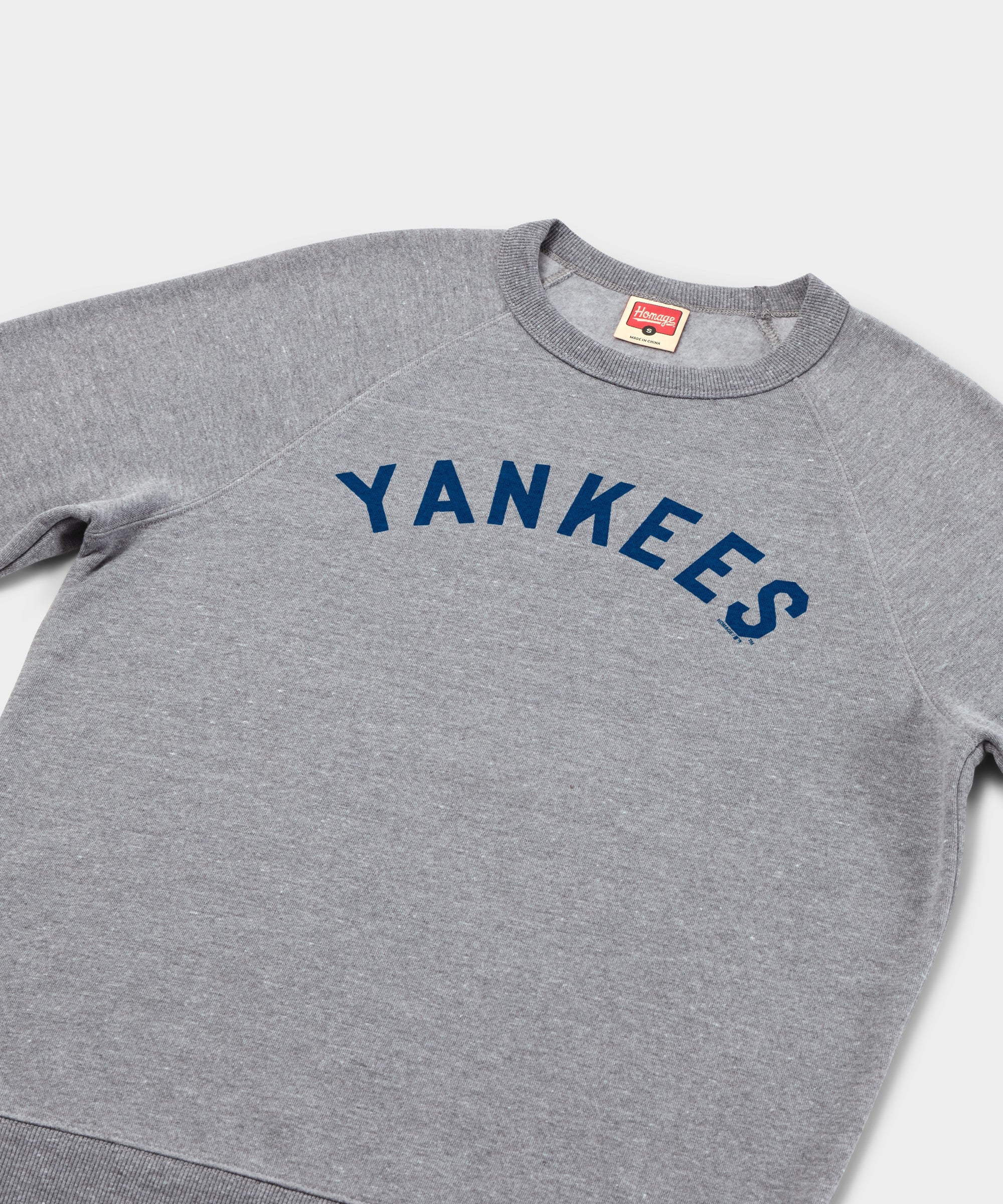 New York Yankees Jersey Logo '27 Crewneck - Image 2