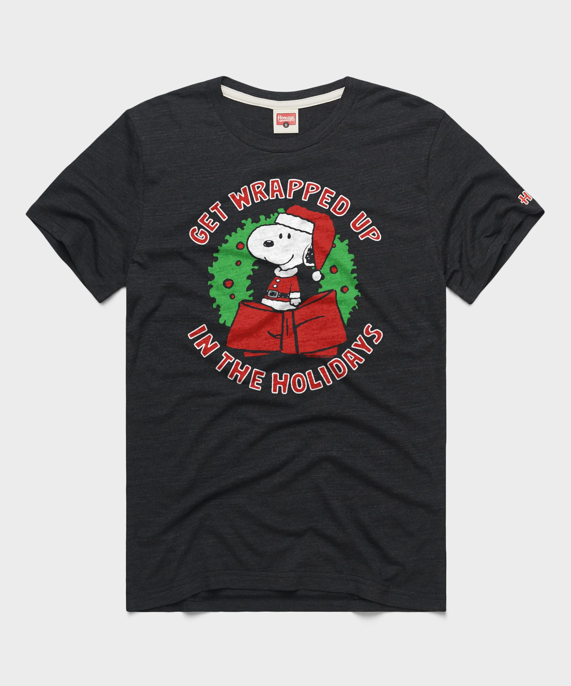 Peanuts Snoopy Get Wrapped Up In The Holidays