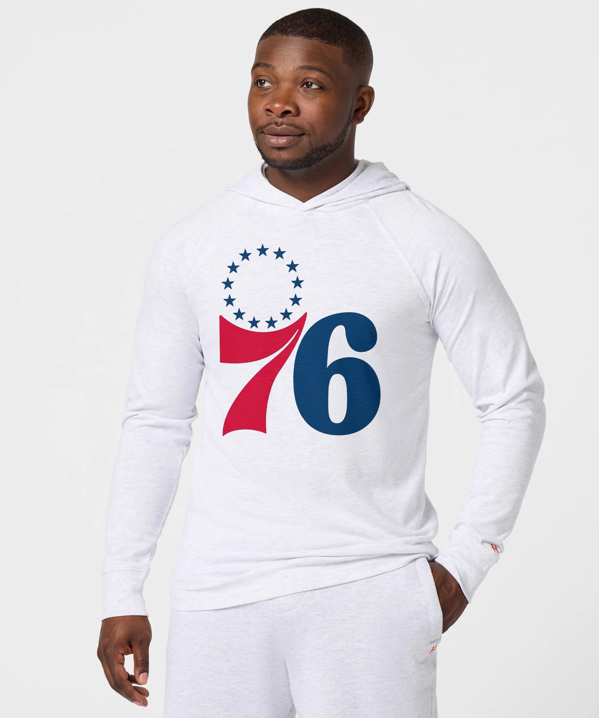 Philadelphia 76ers Logo Lightweight Hoodie - Image 3