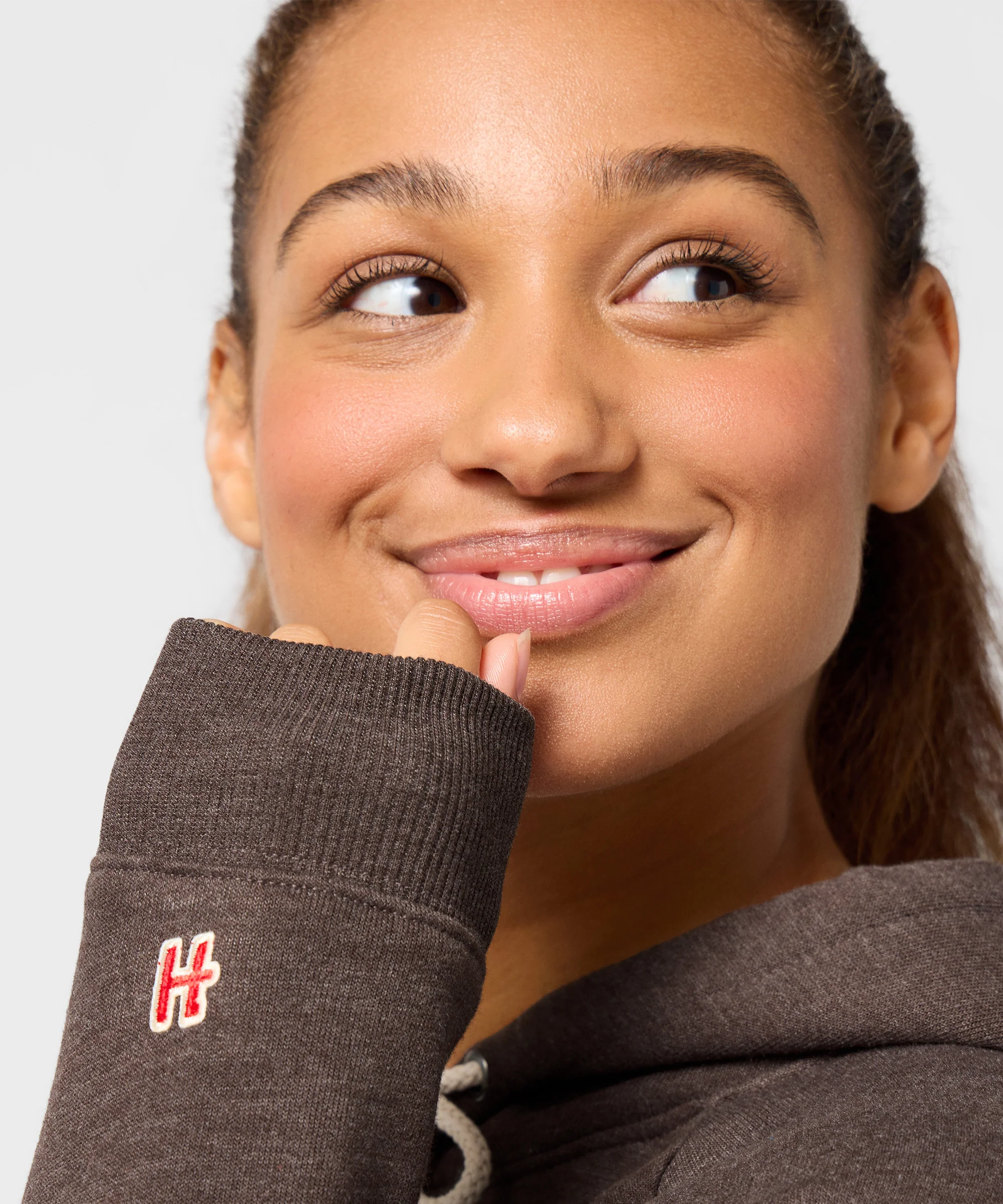 Women's Cleveland Browns Dog Logo Hoodie - Image 5