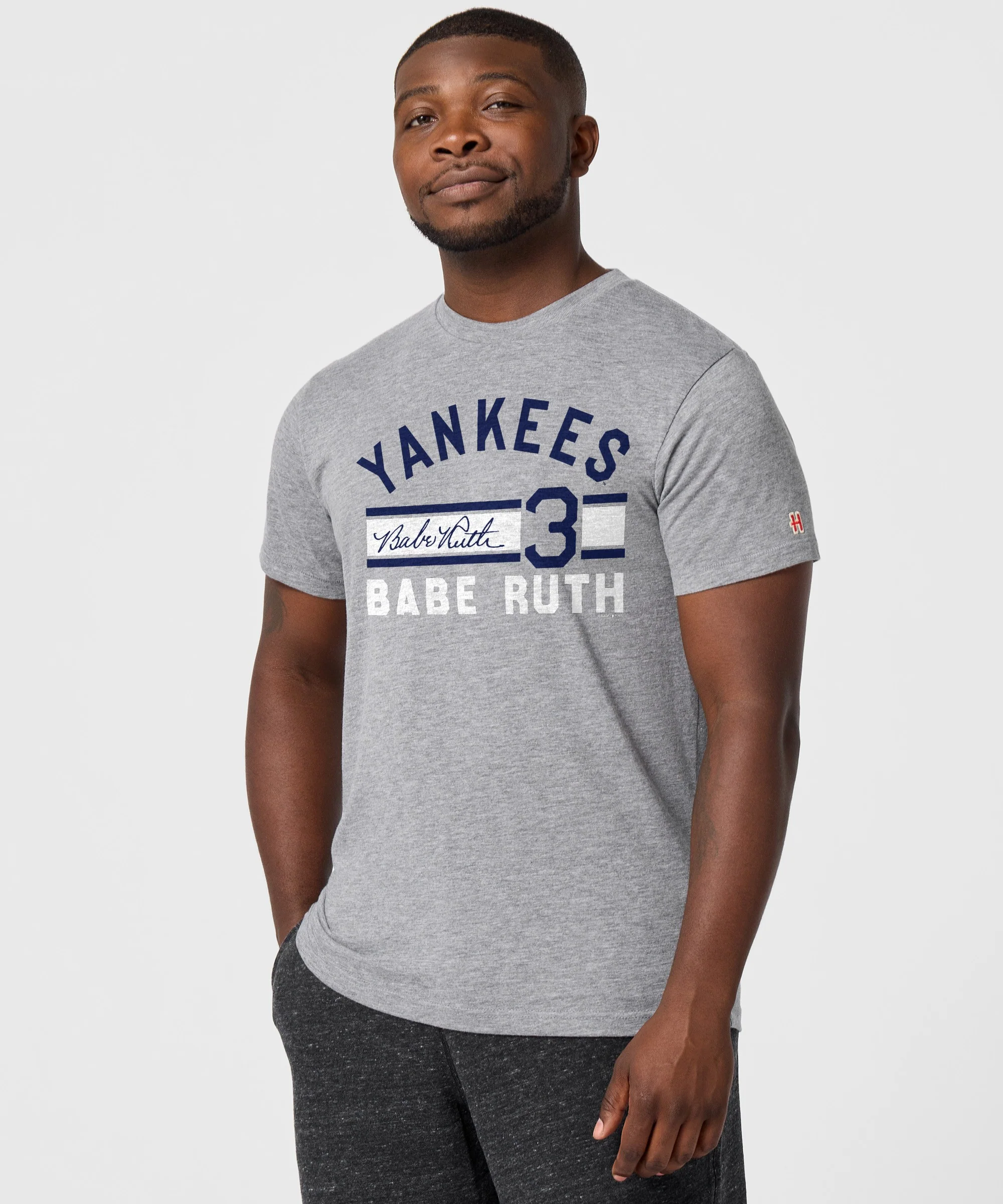 Yankees Babe Ruth Signature Jersey - Image 3