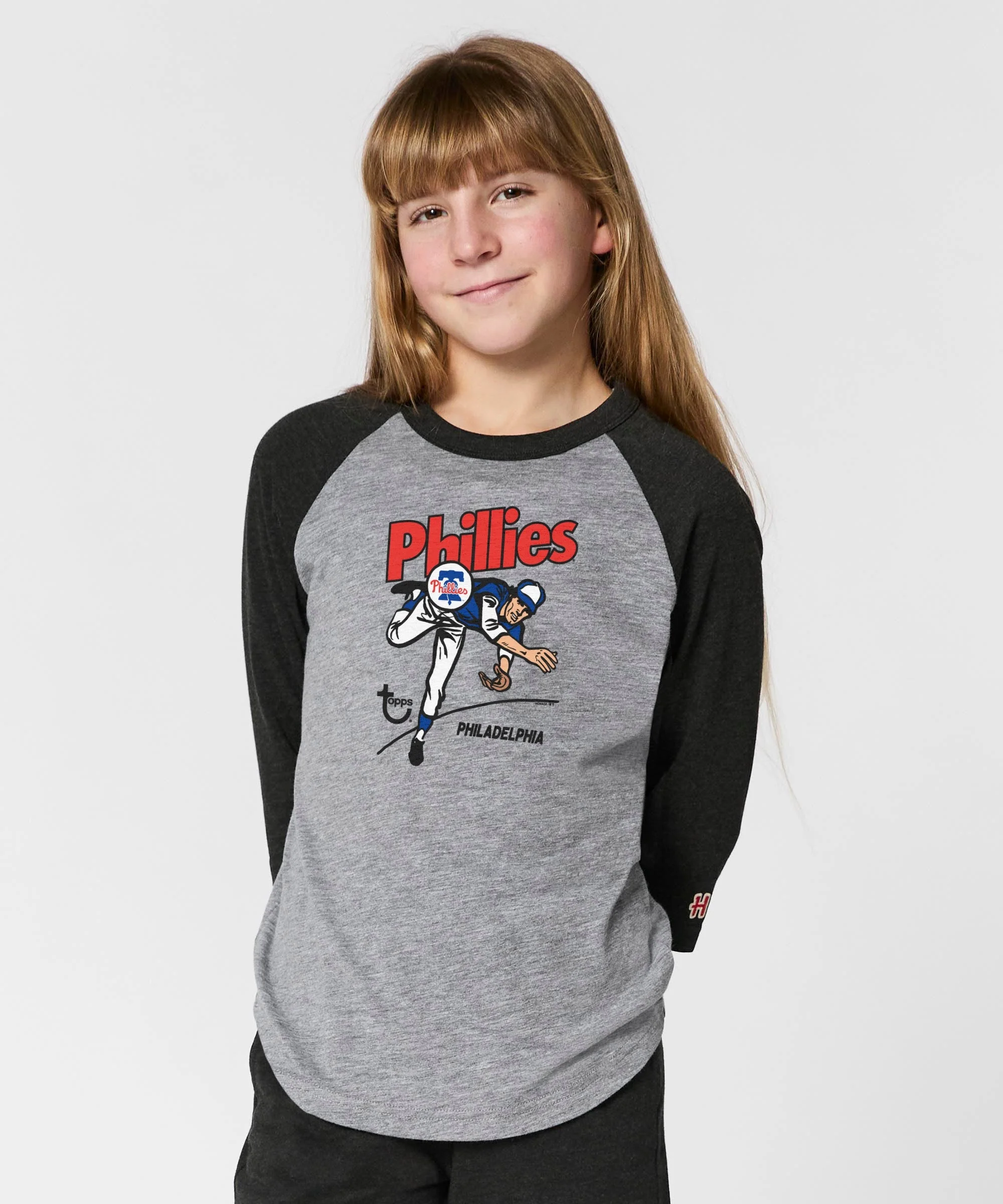 Youth MLB x Topps Philadelphia Phillies Raglan - Image 3