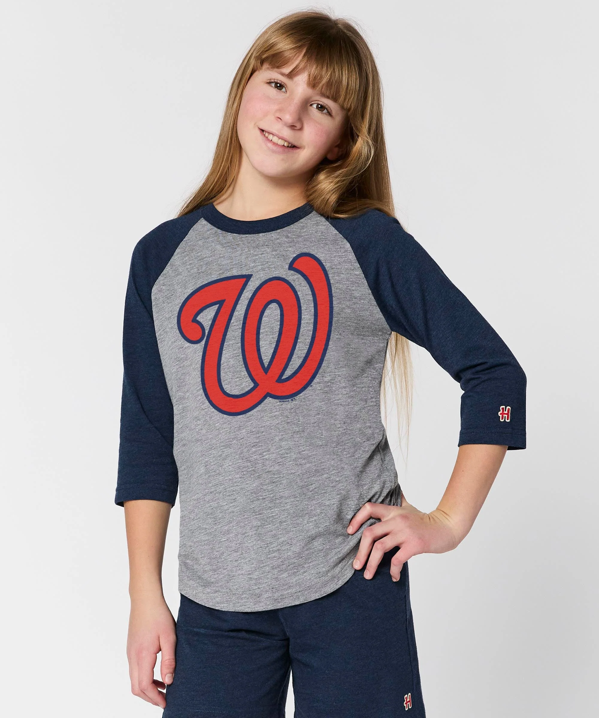Youth Washington Nationals Cap Logo '24 Raglan - Image 3